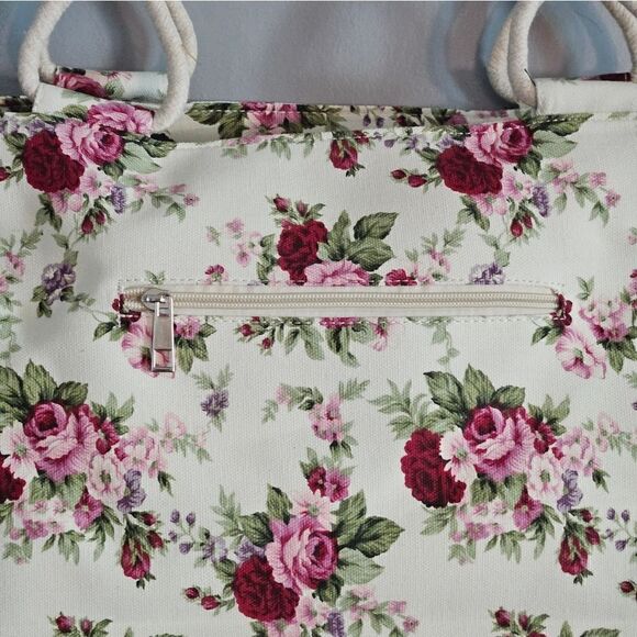 🌹⚘️NWT, BURGUNDY ROSES TOTE BAG - Picture 4 of 7